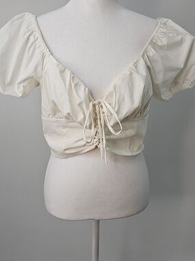 Blashe Milkmaid Creamy White Sweetheart Empire Waist Puffed Sleeve Cropped Top